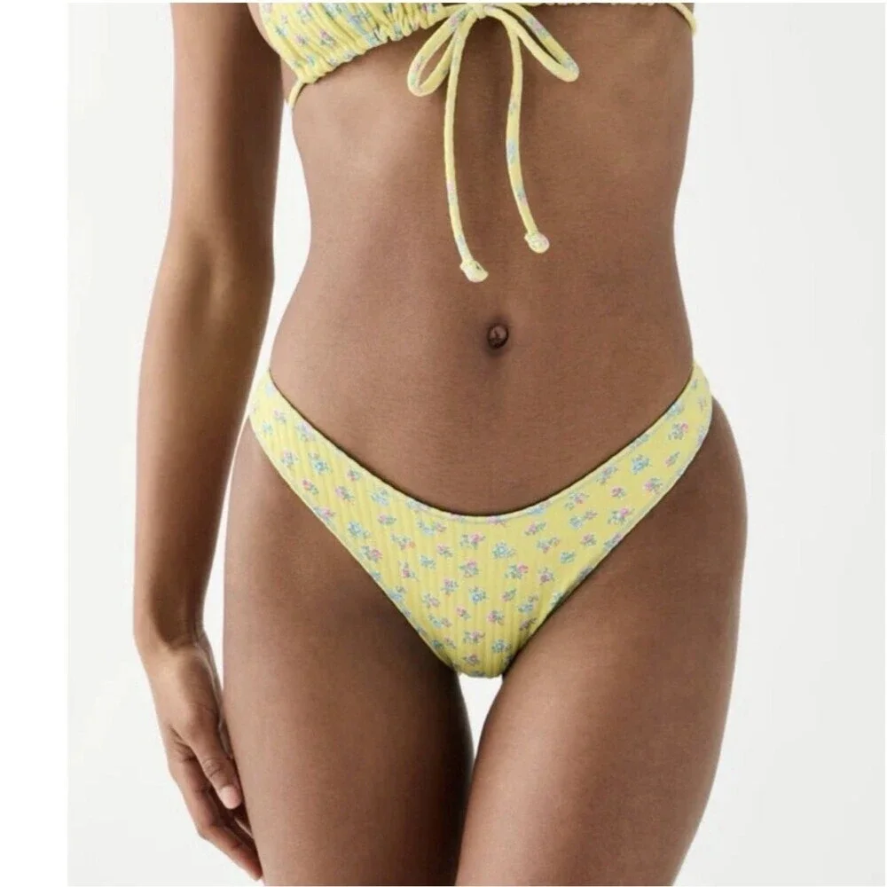 Frankie’s Bikinis pocket posies dove bottom Women’s Large Yellow Low Rise Swim